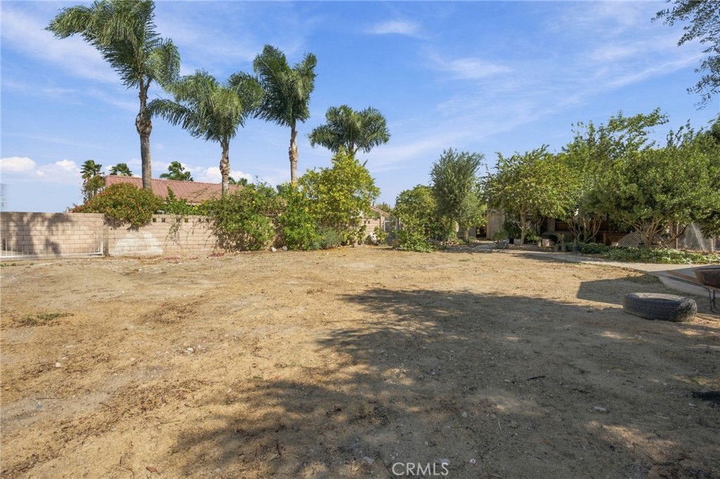 11216 Jurupa Road Property Photo 36