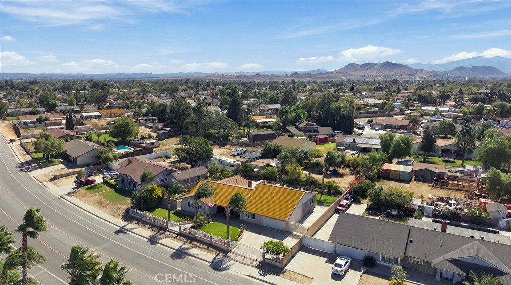 11216 Jurupa Road Property Photo 39