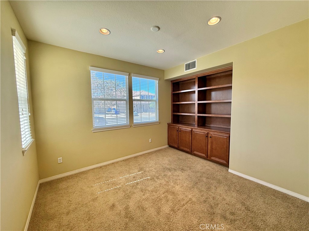 13071 Heywood Property Photo 34