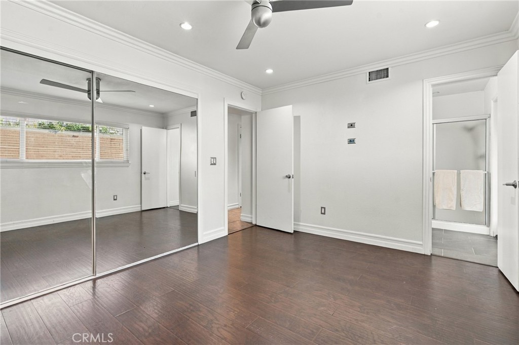 415 Glenhill Property Photo 22