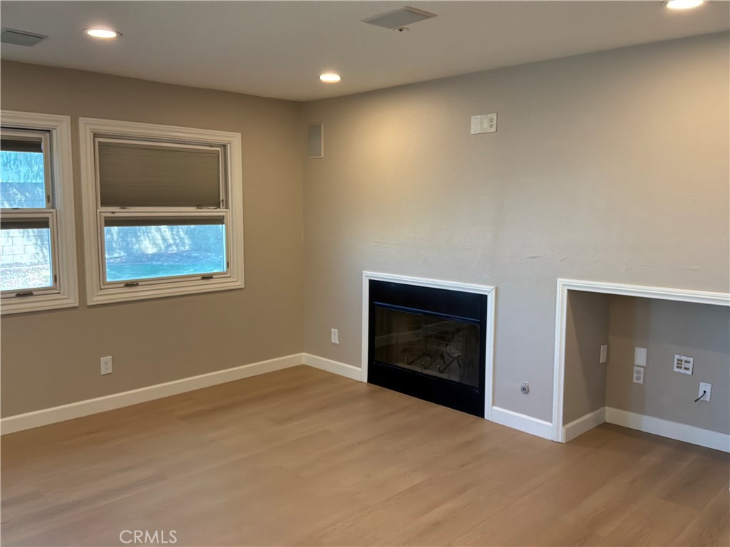 1796 W Carpenter Property Photo 3