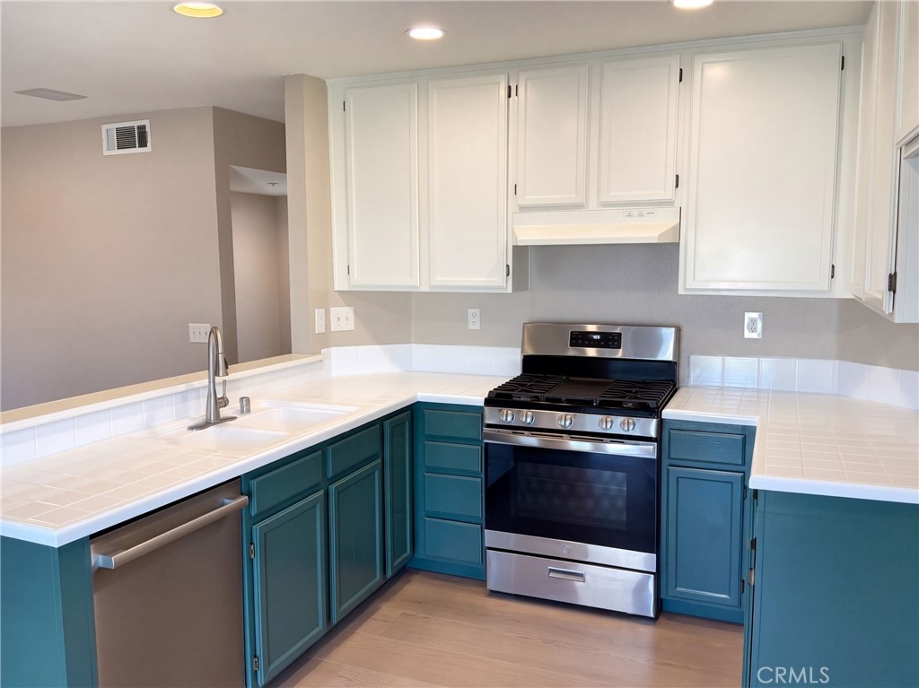 1796 W Carpenter Property Photo 7
