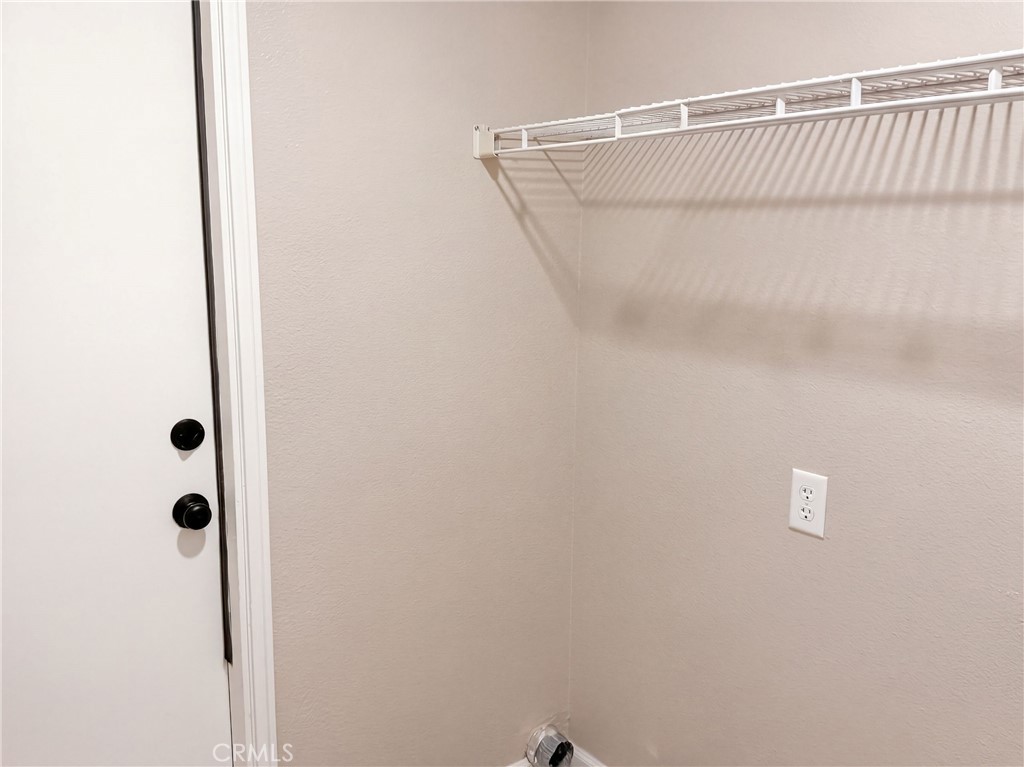 1796 W Carpenter Property Photo 26