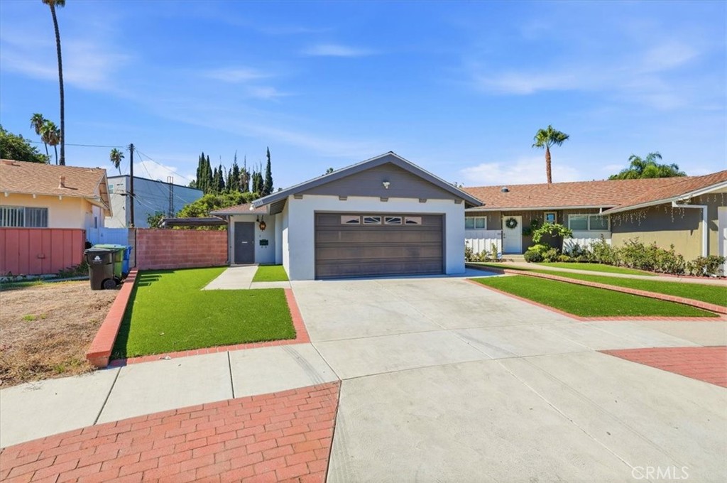 7227 Whitaker Avenue Property Photo 2