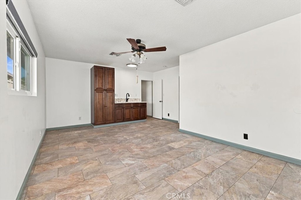 7227 Whitaker Avenue Property Photo 34