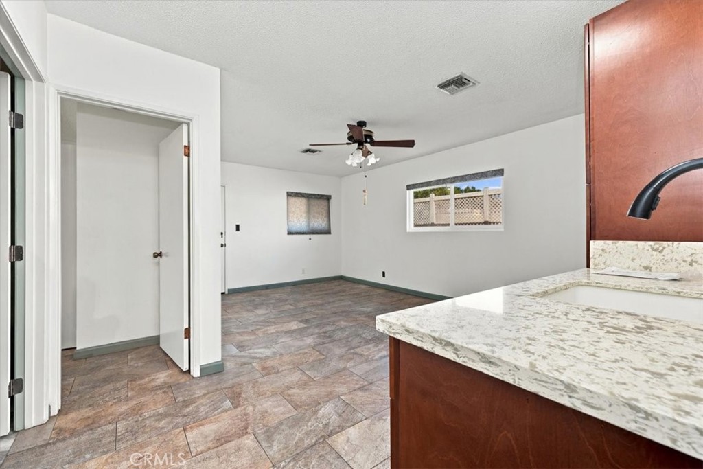 7227 Whitaker Avenue Property Photo 38
