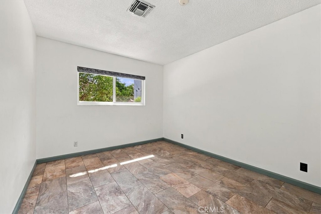 7227 Whitaker Avenue Property Photo 44