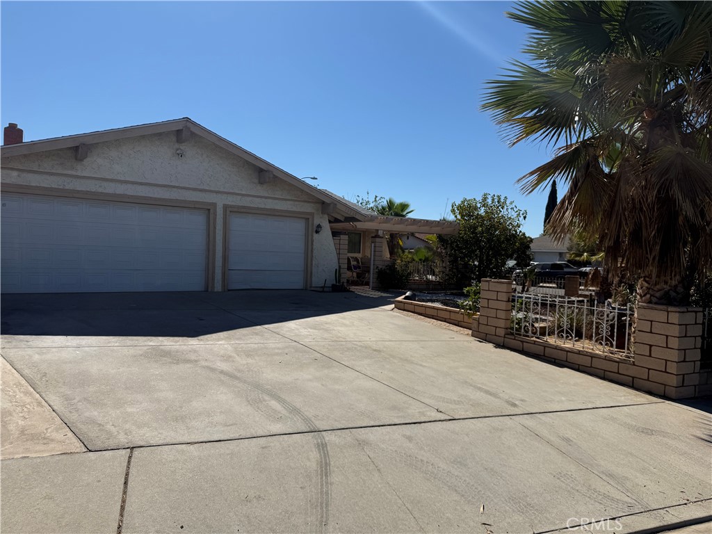 13560 Casper Court Property Photo 1