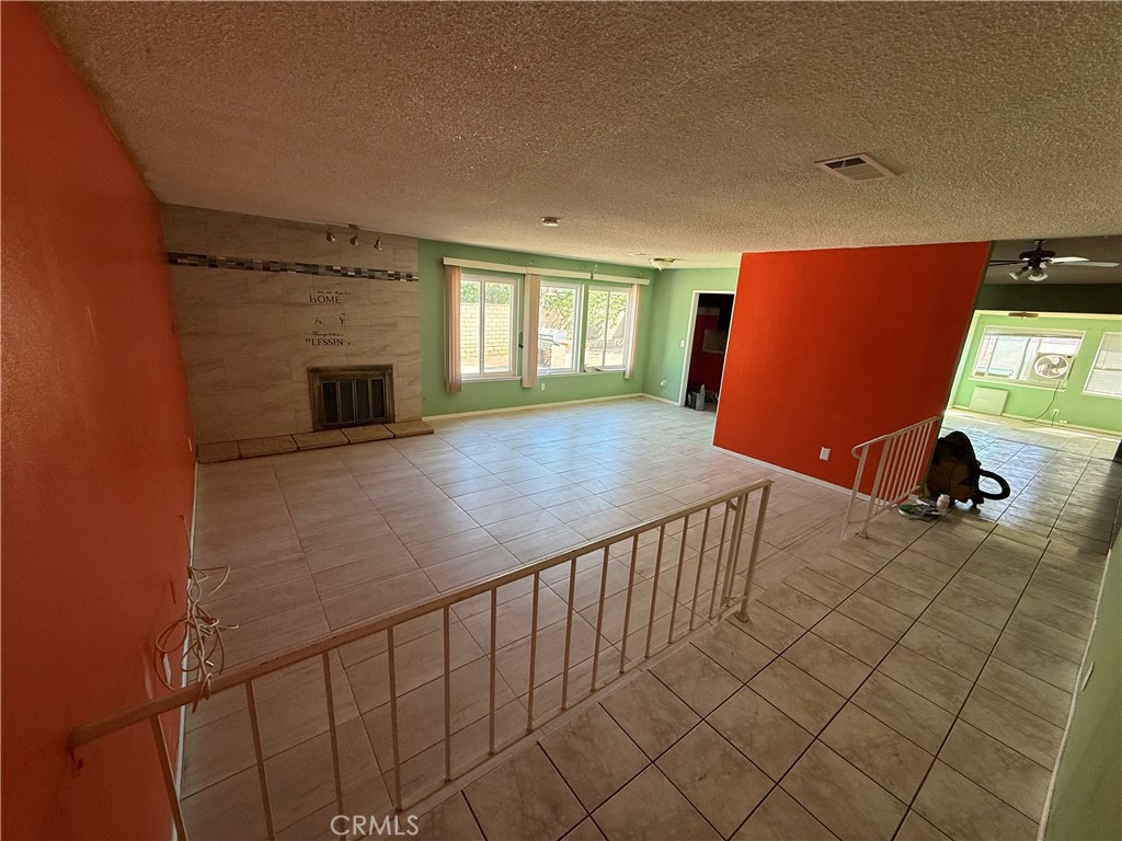 13560 Casper Court Property Photo 3