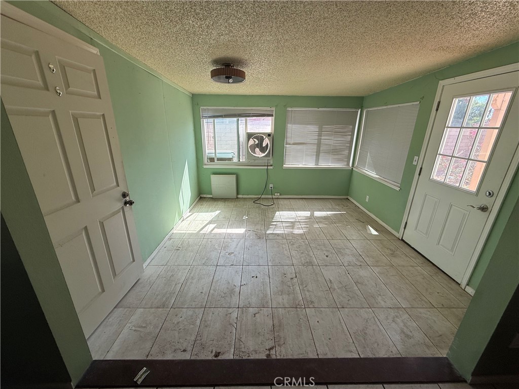 13560 Casper Court Property Photo 10