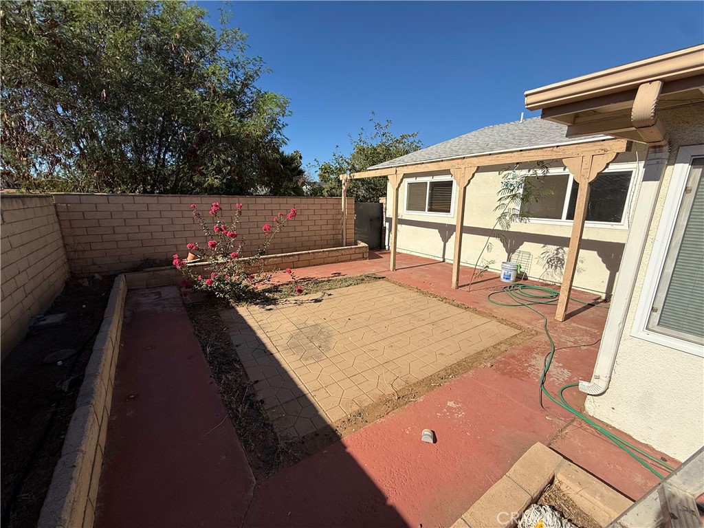 13560 Casper Court Property Photo 13