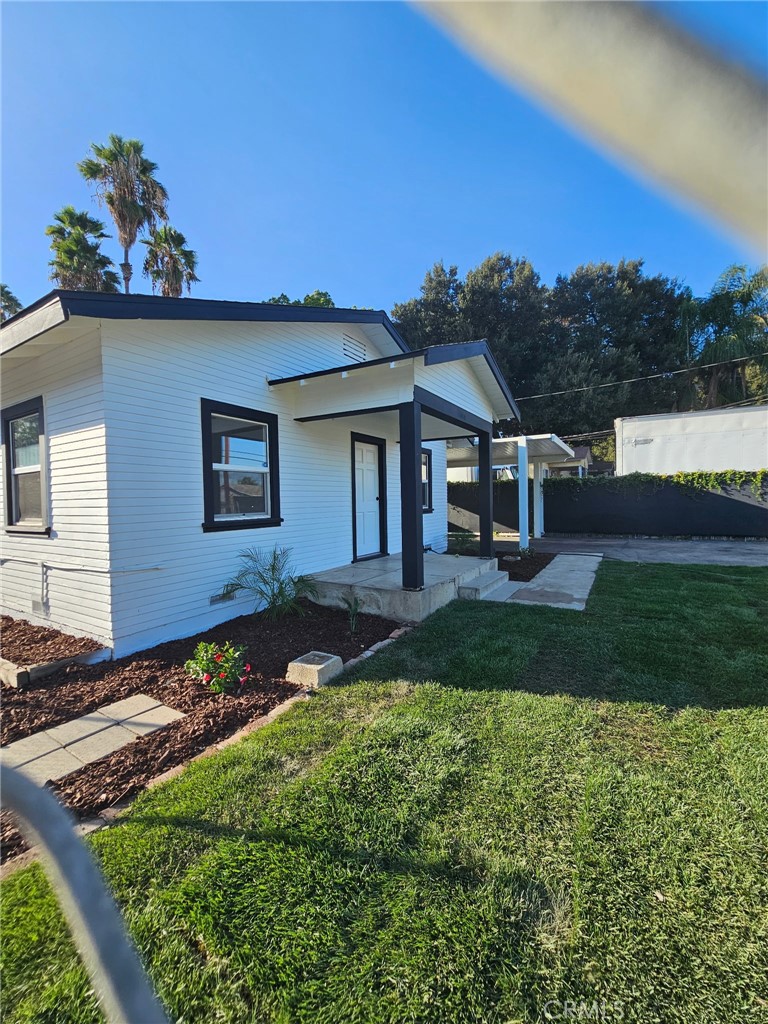 11046 Kadota Property Photo 9