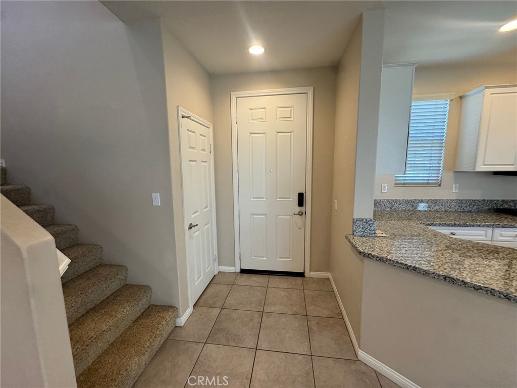 26287 Jasmine Avenue Property Photo 2