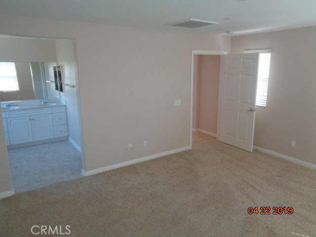 26287 Jasmine Avenue Property Photo 7