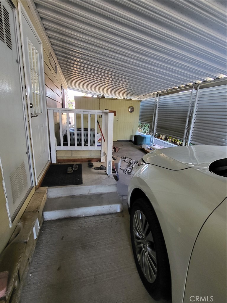 626 N Dearborn 175 Property Photo 2