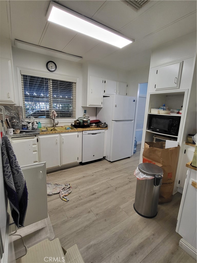 626 N Dearborn 175 Property Photo 4