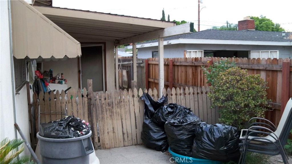 9732 Oleander Property Photo 11