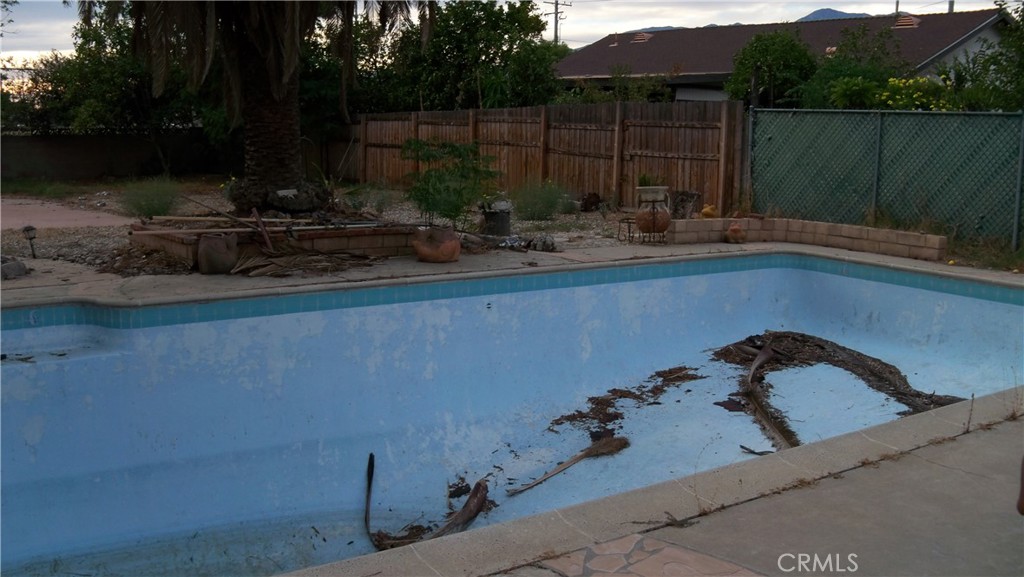 9732 Oleander Property Photo 15