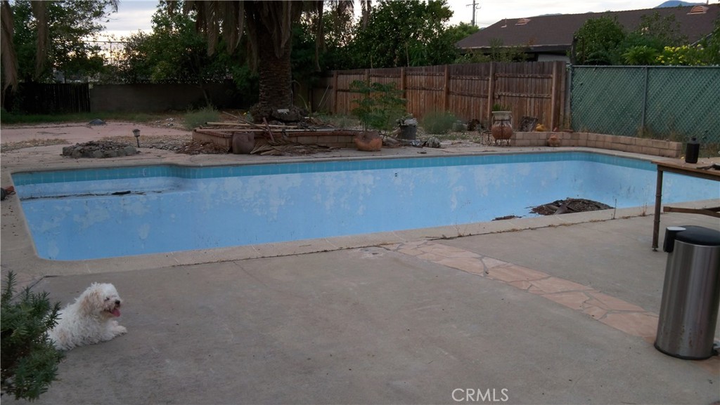 9732 Oleander Property Photo 16