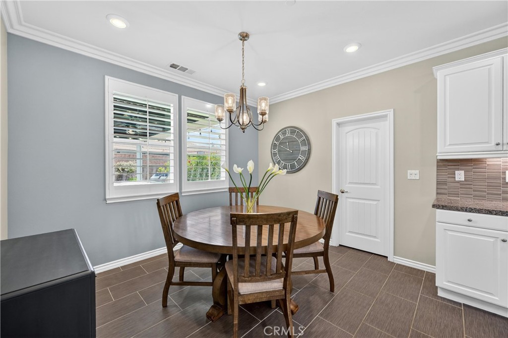 16560 Sol Avenue Property Photo 8
