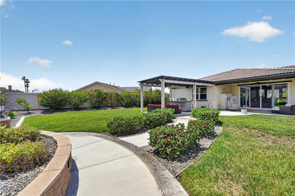 16560 Sol Avenue Property Photo 22