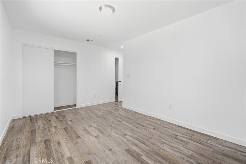 4150 S Normandie Property Photo 21