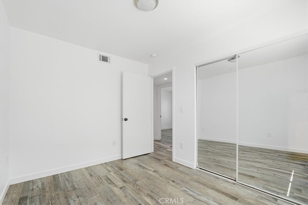 4150 S Normandie Property Photo 22