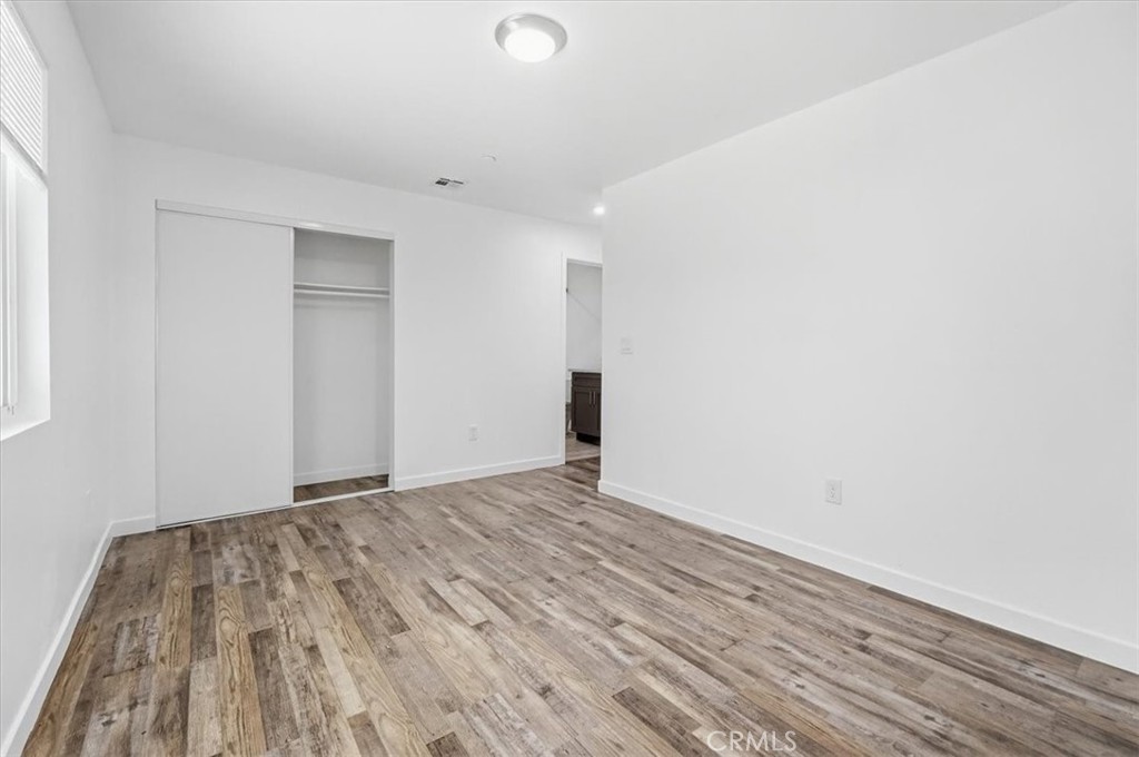 4150 S Normandie Property Photo 41