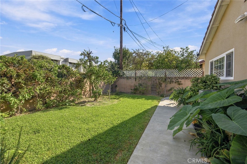 10591 Henderson Avenue Property Photo 29