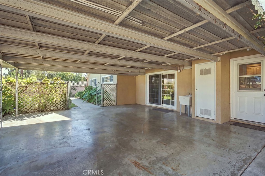 10591 Henderson Avenue Property Photo 30