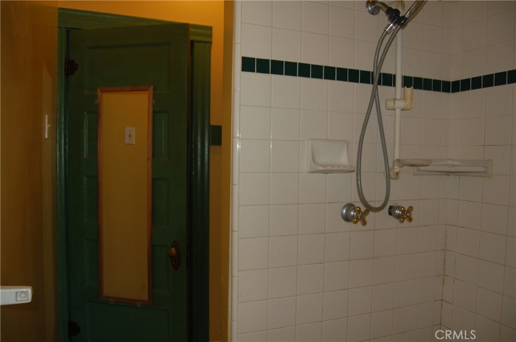 4162 Chestnut Street Property Photo 21