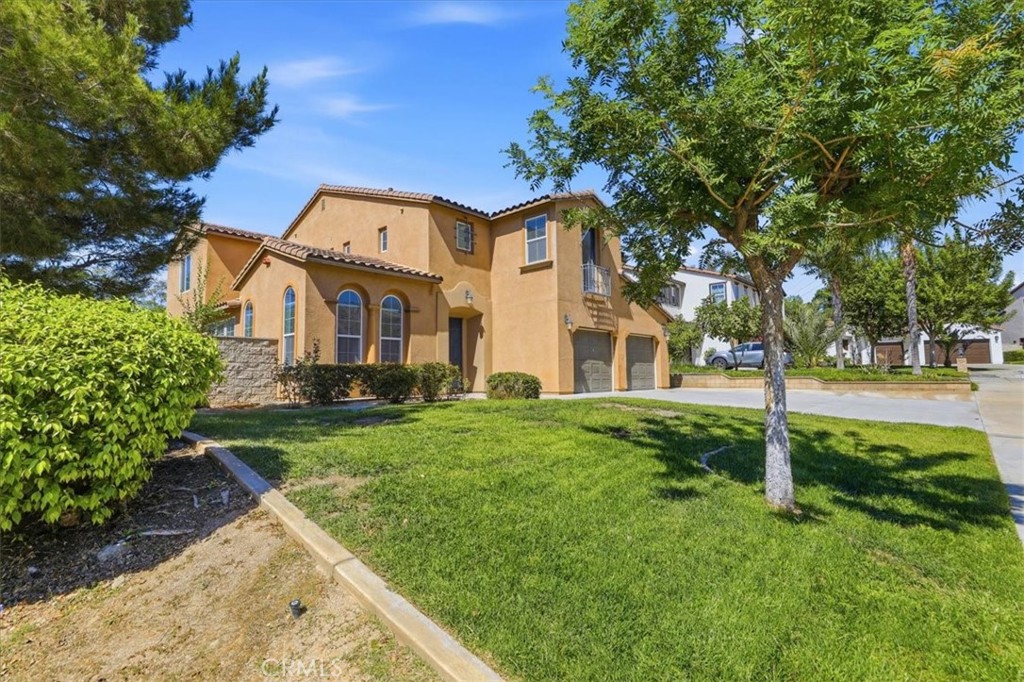 4891 Westmont Property Photo 3