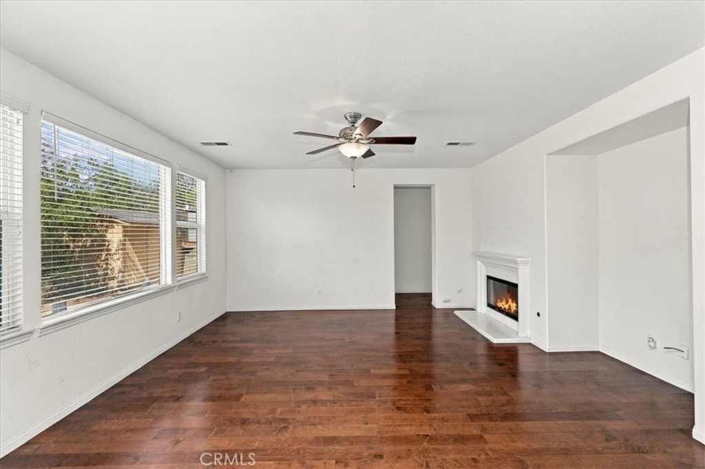4891 Westmont Property Photo 13