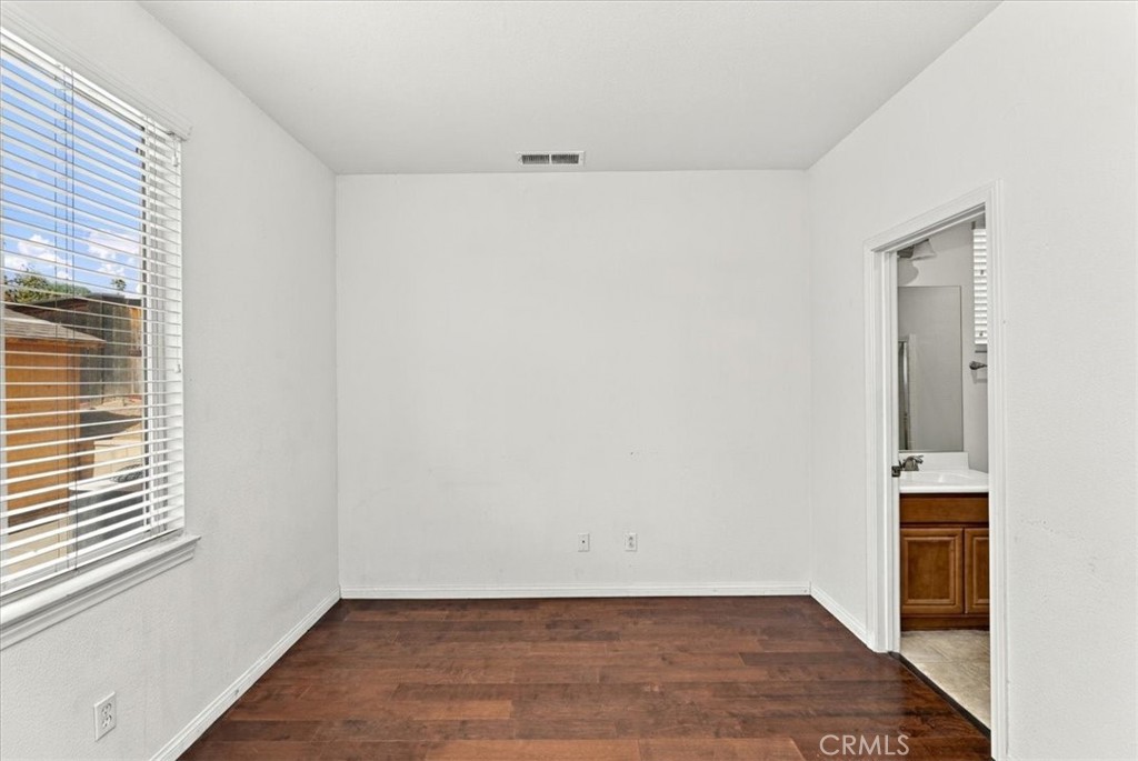 4891 Westmont Property Photo 21