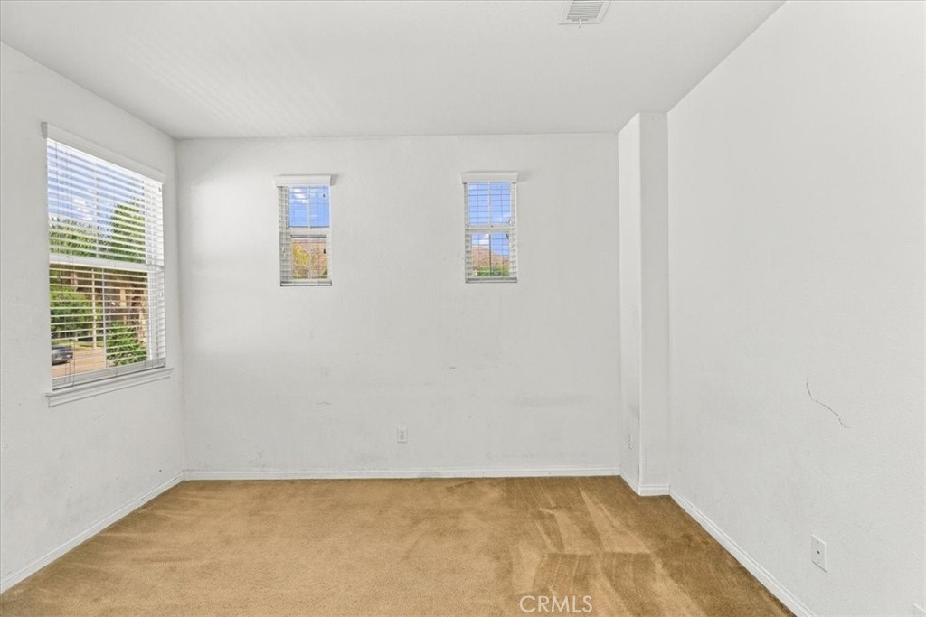 4891 Westmont Property Photo 27