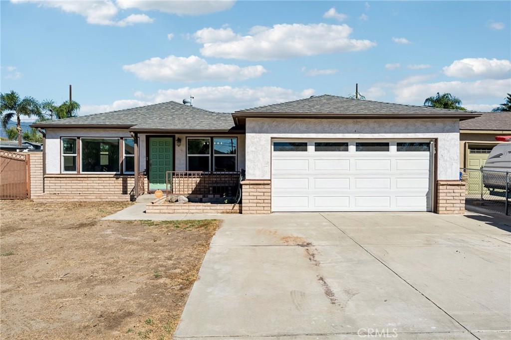 17436 Malaga Street Property Photo 1