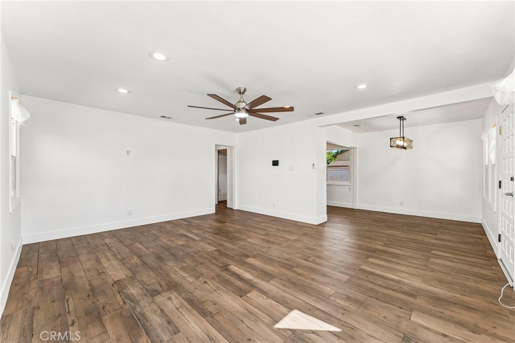 17436 Malaga Street Property Photo 5