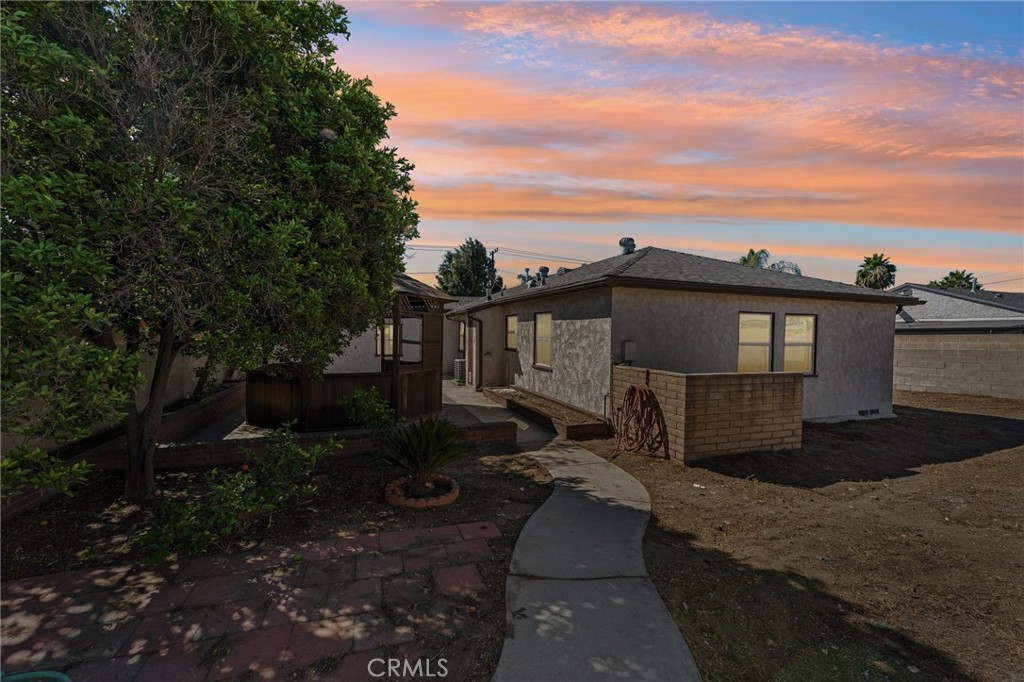 17436 Malaga Street Property Photo 36