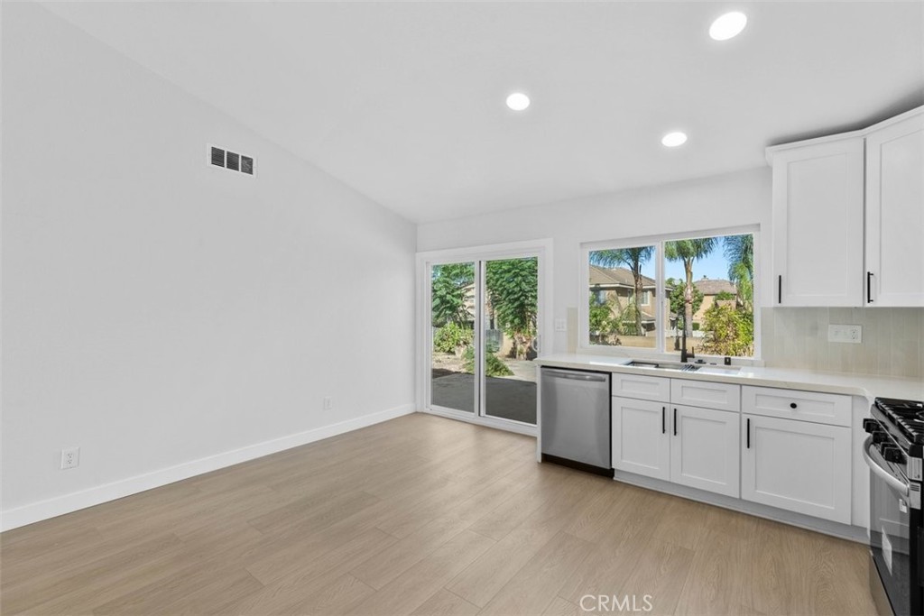 9267 Aralia Drive Property Photo 14