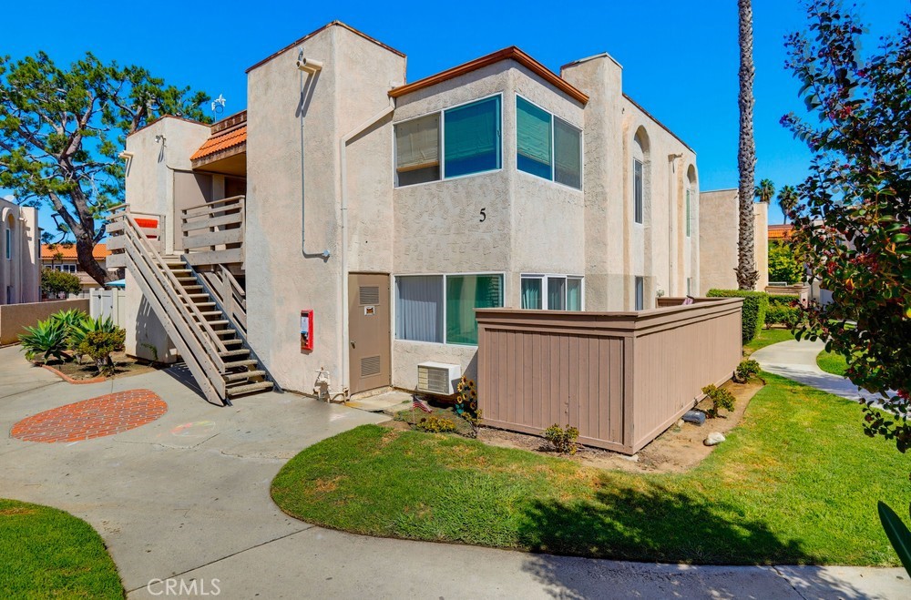 212 S Kraemer Property Photo 2