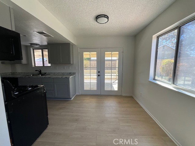 2387 Rose Property Photo 10