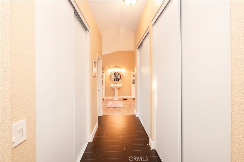 1438 Kirkmichael Circle Property Photo 27
