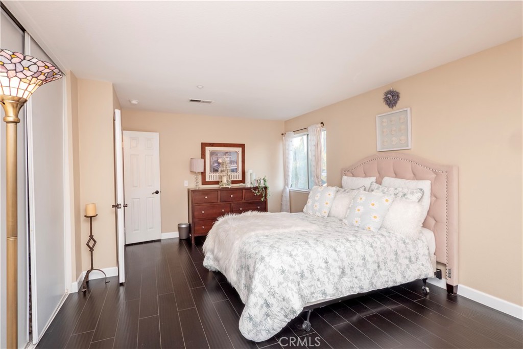 1438 Kirkmichael Circle Property Photo 39