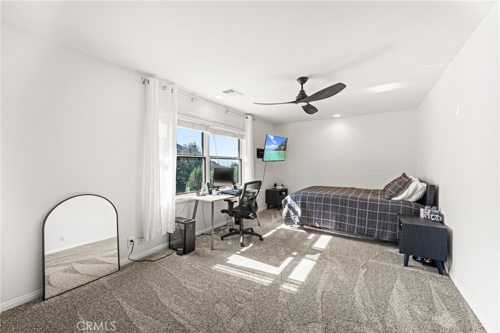 39287 Pine Property Photo 18