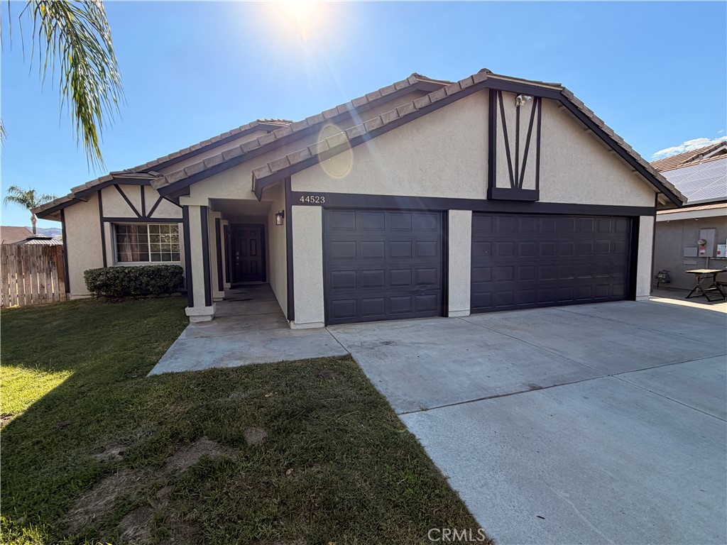 44523 Galicia Property Photo 1