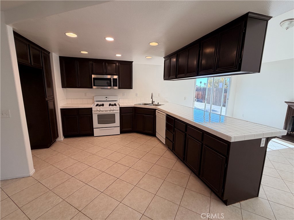 44523 Galicia Property Photo 4