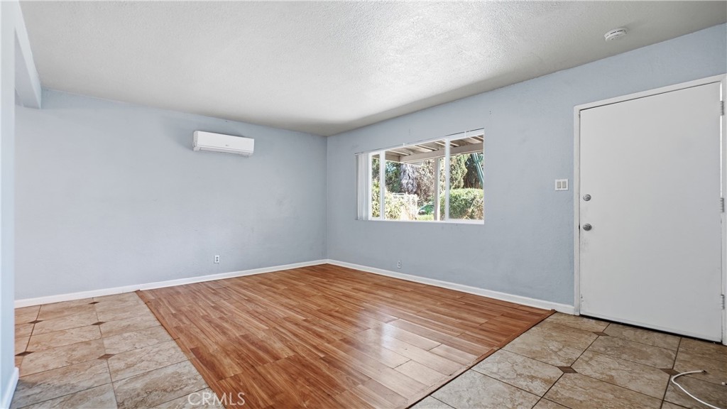 7353 Pontoosuc Property Photo 11