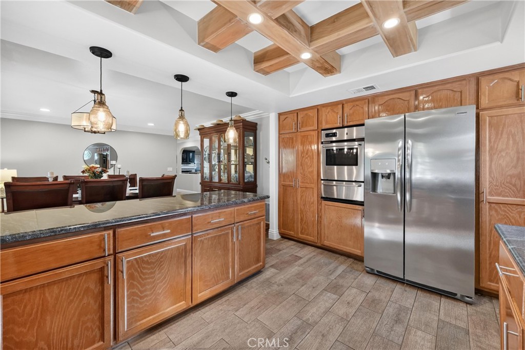 10225 60th Property Photo 9