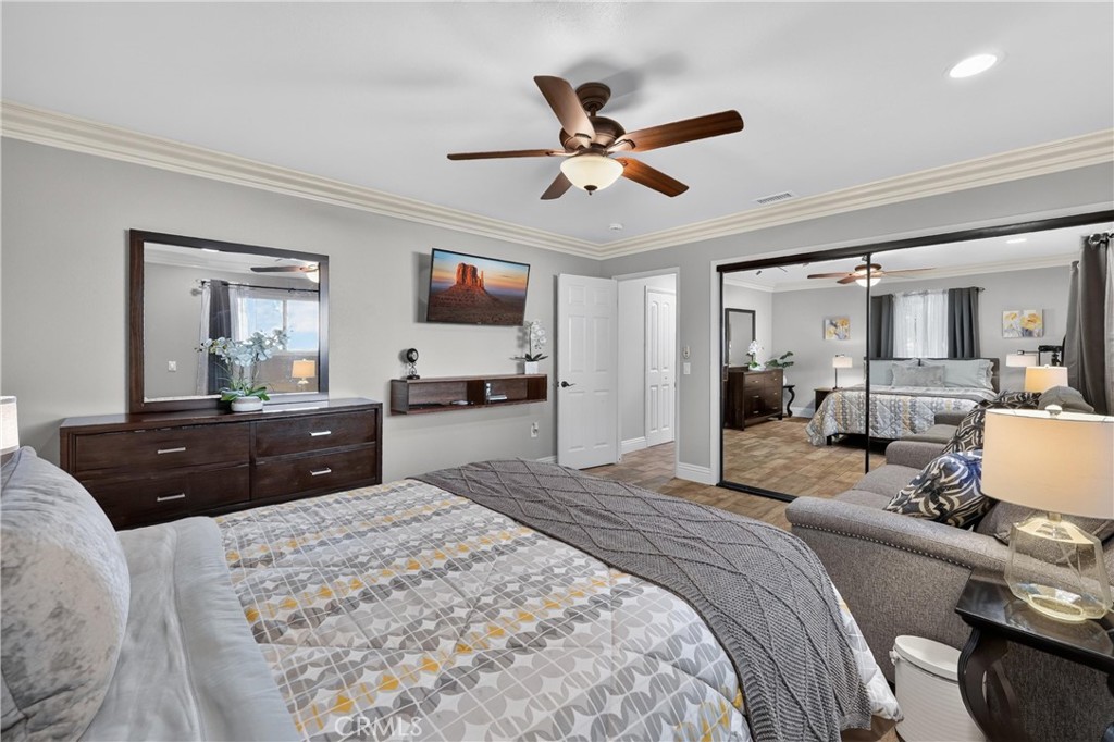 10225 60th Property Photo 14