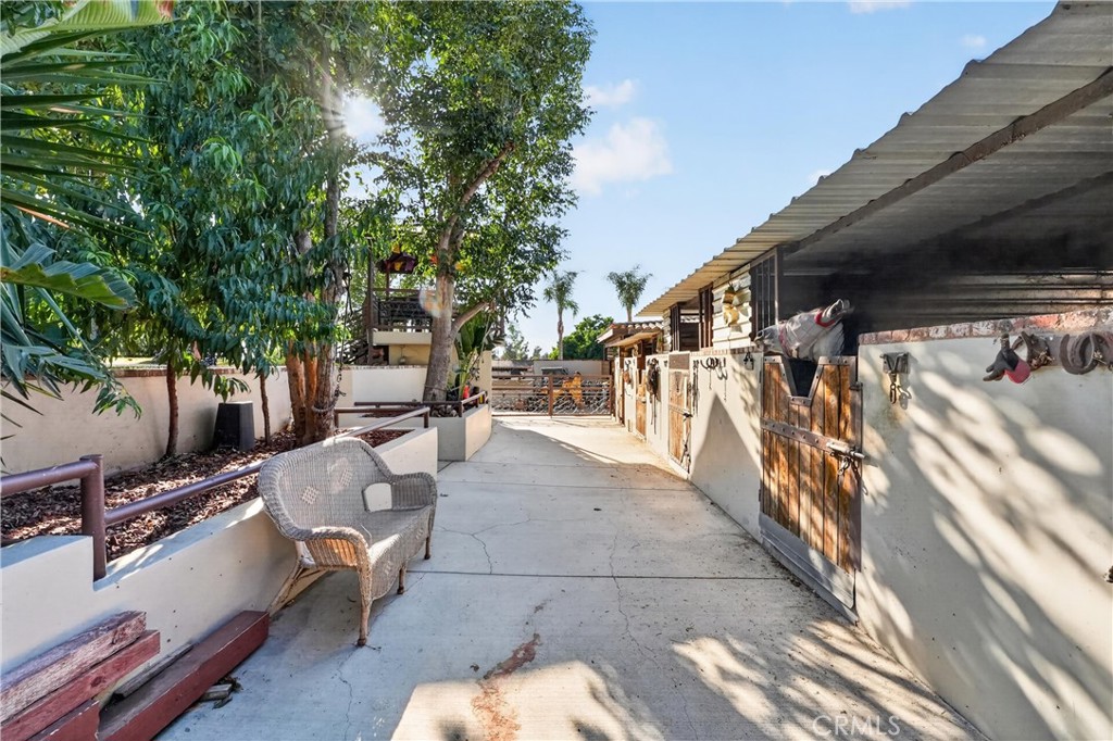 10225 60th Property Photo 45